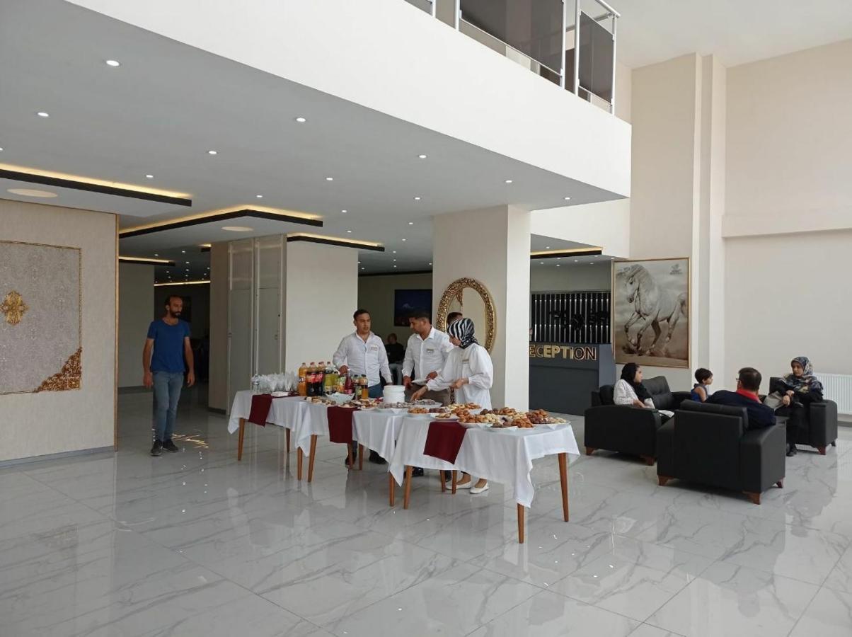 Atlihan Plus Hotel Doğubayazıt Buitenkant foto